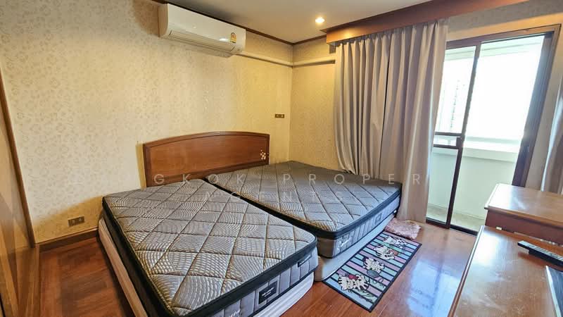 Baan Suanpetch, Bangkok, 18 Soi Sukhumvit 39, Khlong Tan Nua, Watthana, Bangkok, 2 Bedrooms, 135 sqm, Condo For Rent, by BANGKOK PROPERTY AGENTS, 500432543 - DDproperty.com