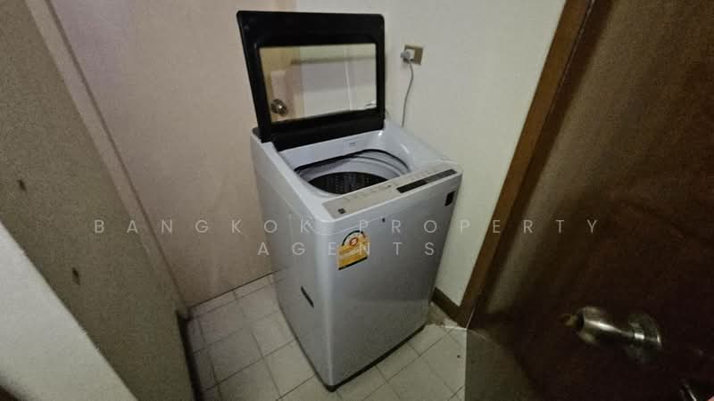 Baan Suanpetch, Bangkok, 18 Soi Sukhumvit 39, Khlong Tan Nua, Watthana, Bangkok, 2 Bedrooms, 135 sqm, Condo For Rent, by BANGKOK PROPERTY AGENTS, 500432543 - DDproperty.com