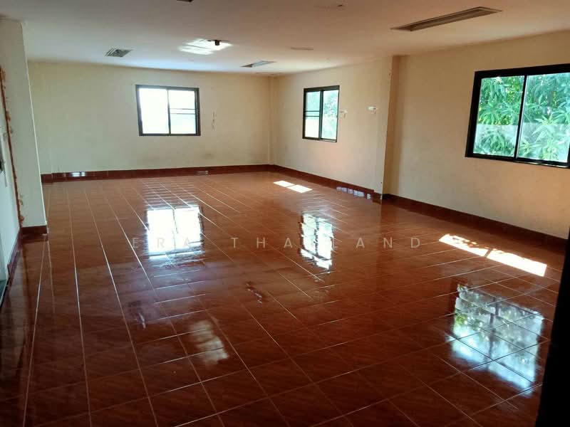 ขายโรงงานย่านบางกะปิ 150ตรว. พร้อมดำเนินกิจการ, Bangkok, Khlong Chan, Bang Kapi, Bangkok, , 1,500 sqm, Warehouse/Factory For Sale, by ERA Thailand, 500432552 - DDproperty.com