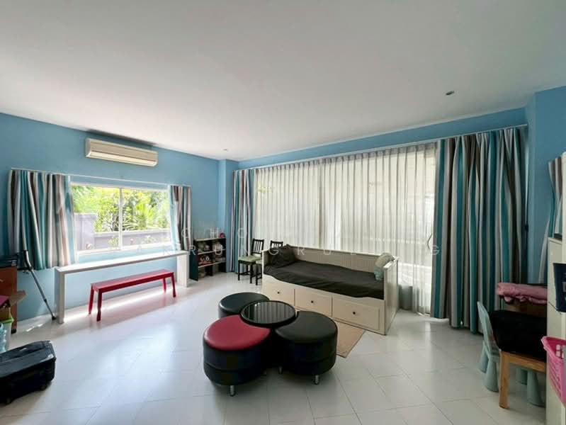 Sukhumvit Garden City 2, Bangkok, Bang Chak, Phra Khanong, Bangkok, 5 Bedrooms, 220 sqm, Single Detached House For Rent, by Chotika Rakrungrueang, 500432558 - DDproperty.com