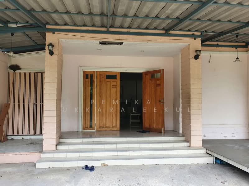 5-BR House, Bangkok, Lat Phrao, Bangkok, 5 Bedrooms, 377 sqm, Single Detached House For Sale, by Pemika Aukkaraleekul, 500432582 - DDproperty.com