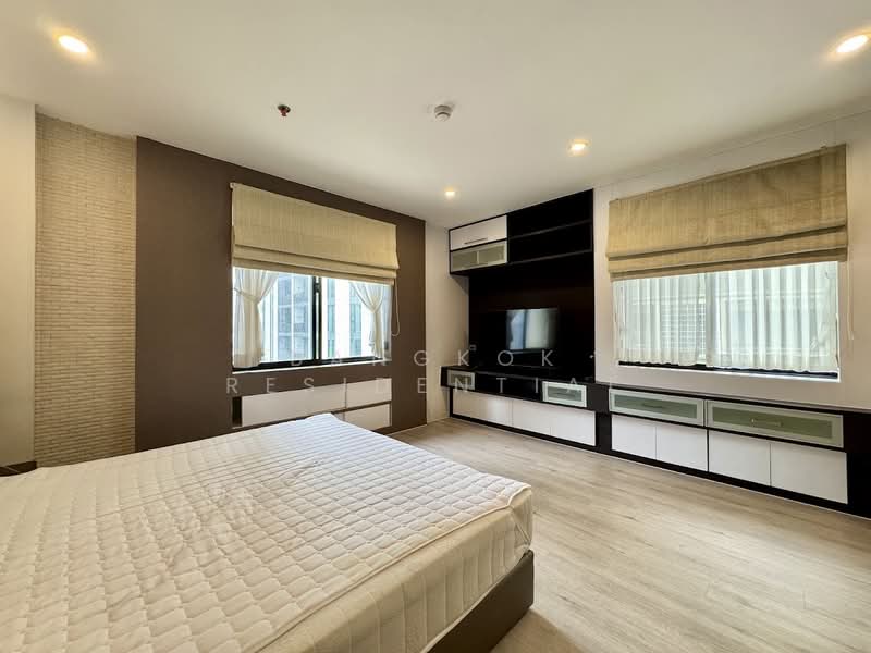 Las Colinas, Bangkok, Sukhumvit 21 Road, Khlongtoei Nua, Watthana, Bangkok, 1 Bedroom, 141 sqm, Condo For Sale, by Bangkok Residential, 500432588 - DDproperty.com