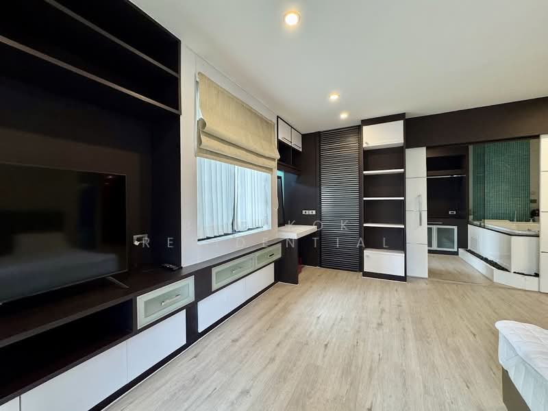 Las Colinas, Bangkok, Sukhumvit 21 Road, Khlongtoei Nua, Watthana, Bangkok, 1 Bedroom, 141 sqm, Condo For Sale, by Bangkok Residential, 500432588 - DDproperty.com
