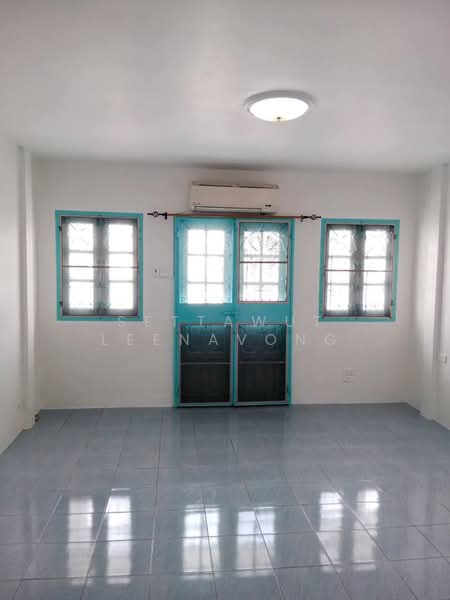 2-BR Townhouse, Bangkok, Bang Na Nuea, Bang Na, Bangkok, 2 Bedrooms, 93 sqm, Townhouse For Sale, by Settawut Leenavong, 500432605 - DDproperty.com