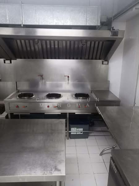 Space for Rent in Phrom Phong BTS 8 Minute Walk Ideal for Bar and Restaurant, กรุงเทพ, คลองตันเหนือ, วัฒนา, กรุงเทพ, 247 ตร.ม., พื้นที่ขายของ ให้เช่า, โดย Chutinun Mungmai, 500432615 - DDproperty.com