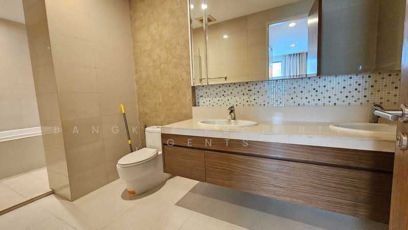 Bright Sukhumvit 24, Bangkok, Sukhumvit 24 Alley, Khong Tan, Khlong Toei, Bangkok, 6 Bedrooms, 365 sqm, Condo For Rent, by BANGKOK PROPERTY AGENTS, 500432619 - DDproperty.com