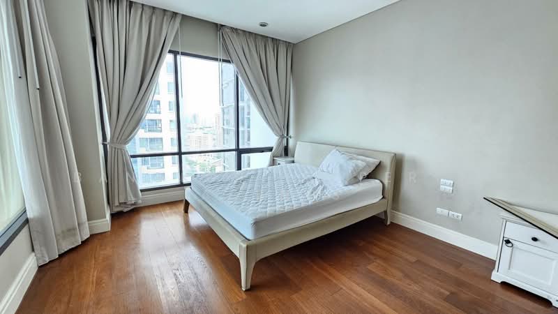 Bright Sukhumvit 24, Bangkok, Sukhumvit 24 Alley, Khong Tan, Khlong Toei, Bangkok, 6 Bedrooms, 365 sqm, Condo For Rent, by BANGKOK PROPERTY AGENTS, 500432619 - DDproperty.com