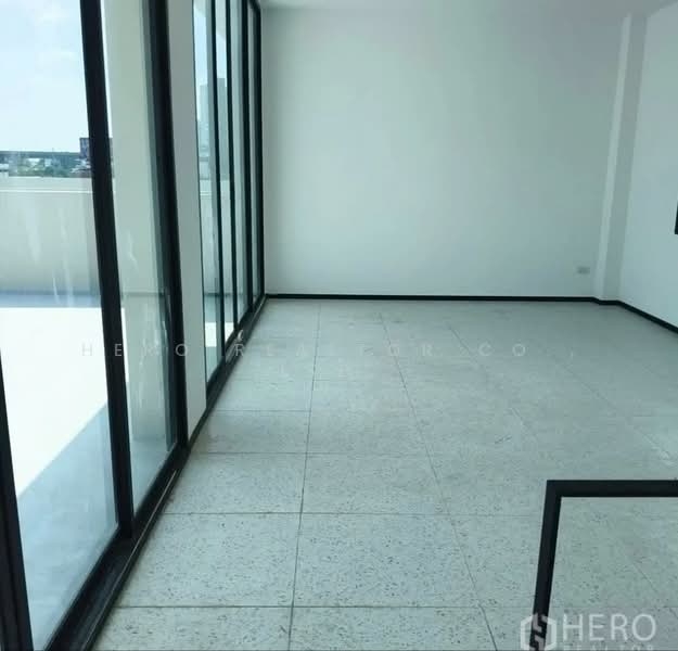 For Rent Home Office 288 sqm in Bang Na Bangkok HRE01104, กรุงเทพ, บางนา, กรุงเทพ, 288 ตร.ม., สำนักงาน ให้เช่า, โดย Hero Realtor Co., Ltd., 500432657 - DDproperty.com