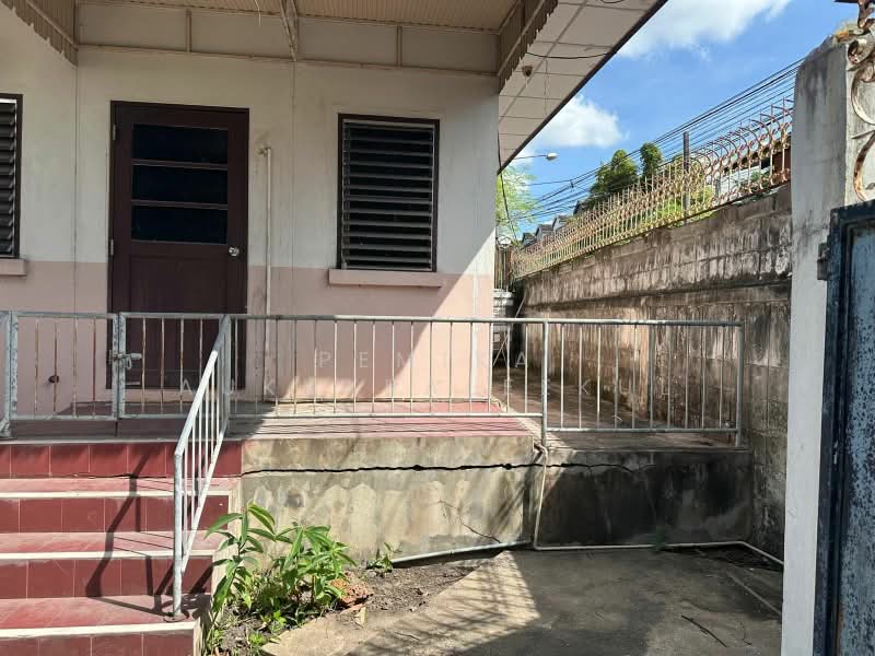 1-BR House, Bangkok, Lat Yao, Chatuchak, Bangkok, 1 Bedroom, 83 sqm, Single Detached House For Sale, by Pemika Aukkaraleekul, 500432699 - DDproperty.com