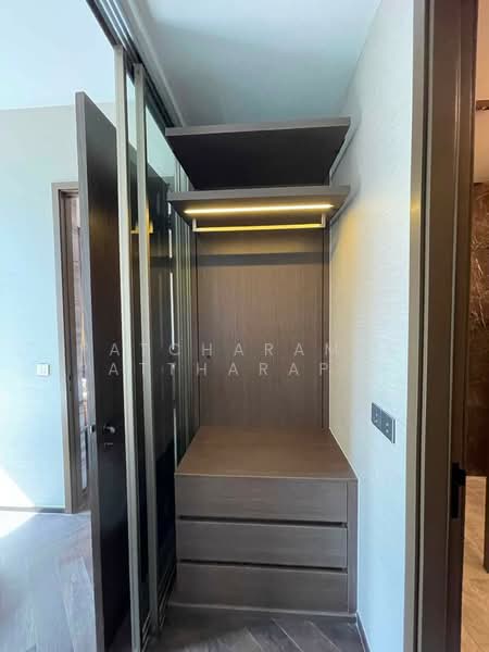 The Esse Sukhumvit 36, Bangkok, Soi Sukhumvit 36, Sukhumvit Road, Phra Kanong, Khlong Toei, Bangkok, 1 Bedroom, 39 sqm, Condo For Rent, by Patcharames Pattharapornviboon, 500432714 - DDproperty.com