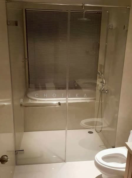 The Emporio Place, Bangkok, 93 Soi Sukhumvit 24, Sukhumvit Road, Khong Tan, Khlong Toei, Bangkok, 1 Bedroom, 65 sqm, Condo For Rent, by Chotika Rakrungrueang, 500432753 - DDproperty.com
