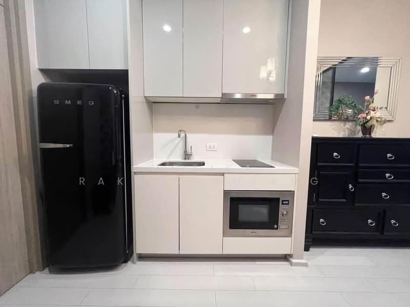 Noble Ploenchit, Bangkok, 1035 Ploenchit Road, Lumphini, Pathum Wan, Bangkok, 1 Bedroom, 45 sqm, Condo For Sale, by Chotika Rakrungrueang, 500432766 - DDproperty.com
