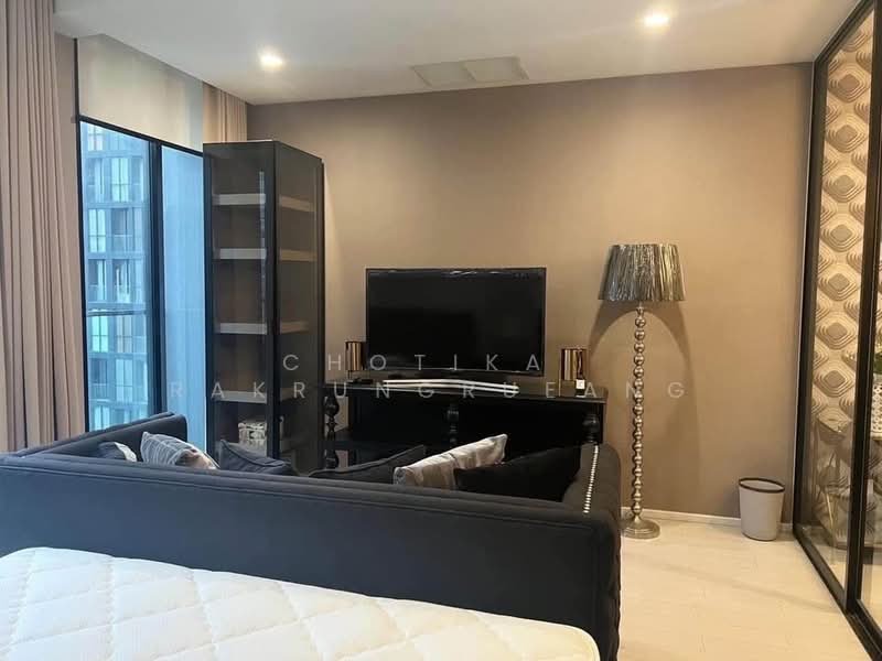 Noble Ploenchit, Bangkok, 1035 Ploenchit Road, Lumphini, Pathum Wan, Bangkok, 1 Bedroom, 45 sqm, Condo For Sale, by Chotika Rakrungrueang, 500432766 - DDproperty.com