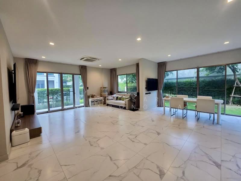 Bangkok Boulevard Signature Phetkasem-Pinklao, Bangkok, 356 Kanchanaphisek 007 Alley, Bang Khae, Bangkok, 4 Bedrooms, 442 sqm, Single Detached House For Sale, by Wanvisar Panjarongkha, 500432787 - DDproperty.com