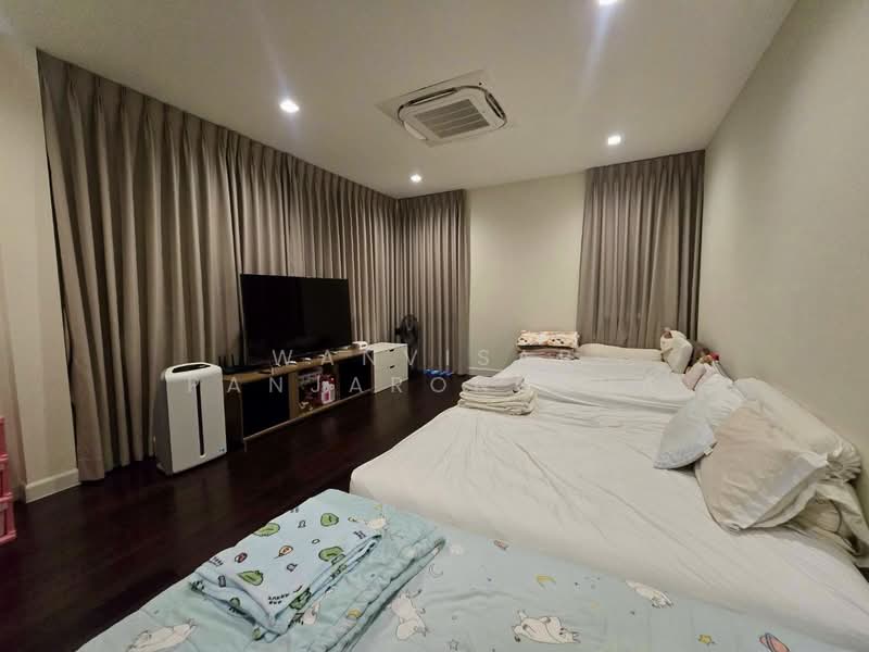 Bangkok Boulevard Signature Phetkasem-Pinklao, Bangkok, 356 Kanchanaphisek 007 Alley, Bang Khae, Bangkok, 4 Bedrooms, 442 sqm, Single Detached House For Sale, by Wanvisar Panjarongkha, 500432787 - DDproperty.com