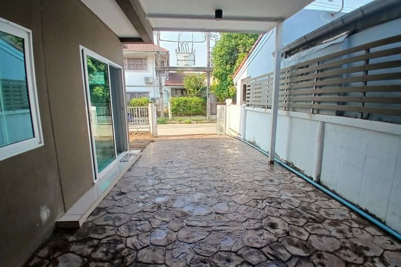 Sirin House Rattanathibet : สิรีนเฮ้าส์ รัตนาธิเบศร์, นนทบุรี, ซอยหมู่บ้านสิรีนเฮ้าส์, ไทรม้า, เมืองนนทบุรี, นนทบุรี, 137 ตร.ม., บ้านแฝด ขาย, โดย NR AGENT, 500432829 - DDproperty.com