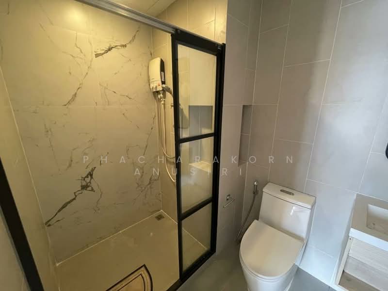 Metris Rama 9-Ramkhamheang, Bangkok, New Rama 9 Road, Hua Mak, Bang Kapi, Bangkok, 2 Bedrooms, 50 sqm, Condo For Rent, by Phacharakorn Anusiri, 500432843 - DDproperty.com