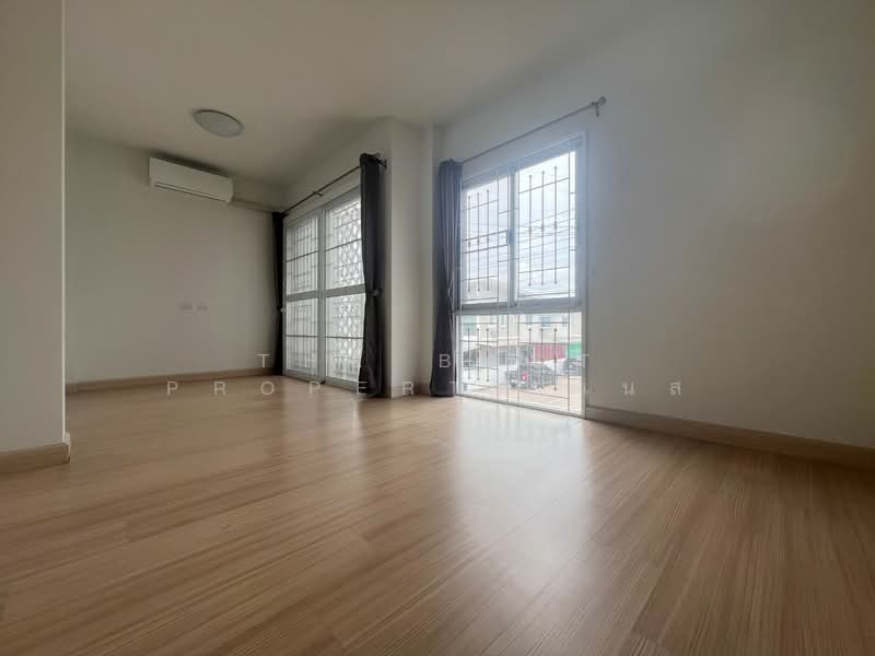 Preseo Plus One Amata Nakorn-Nong Tamlueng, Chon Buri (Pattaya), 118 Moo 7, Nong Tamlung, Phan Thong, Chon Buri (Pattaya), 3 Bedrooms, 81 sqm, Townhouse For Sale, by The Best Property เนส, 500432867 - DDproperty.com