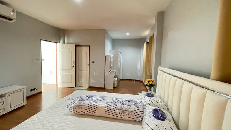 undefined, Bangkok, Chorake Bua, Lat Phrao, Bangkok, 4 Bedrooms, 160 sqm, Single Detached House For Sale, by Phacharakorn Anusiri, 500432876 - DDproperty.com