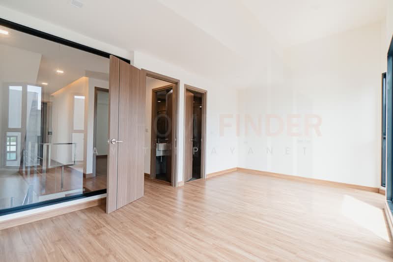 The Park Lane 15 Sukhumvit – Bareing, Samut Prakan, Samrong Nua, Muang Samut Prakarn, Samut Prakan, 3 Bedrooms, 302 sqm, Townhouse For Sale, by Kay Tippayanet, 500432887 - DDproperty.com