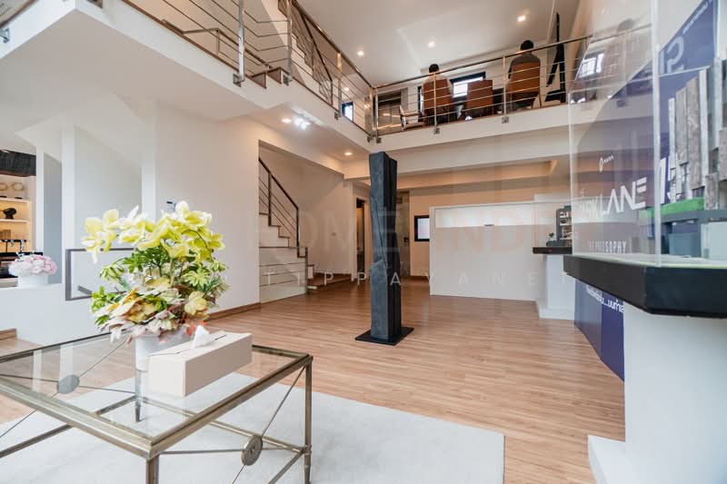 The Park Lane 15 Sukhumvit – Bareing, Samut Prakan, Samrong Nua, Muang Samut Prakarn, Samut Prakan, 3 Bedrooms, 302 sqm, Townhouse For Sale, by Kay Tippayanet, 500432887 - DDproperty.com