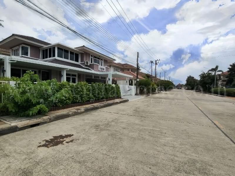 Baranee Rangsit-Klong3, Pathum Thani, เลียบคลองสาม, Khlong Sam, Khlong Luang, Pathum Thani, 5 Bedrooms, 220 sqm, Single Detached House For Sale, by คุณ วิภาพร (ภา), 500432907 - DDproperty.com