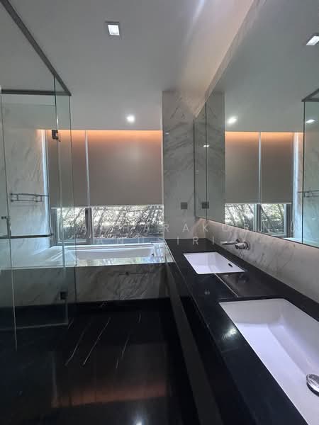 Saladaeng One, Bangkok, Sala Daeng 1 Alley, Silom, Bang Rak, Bangkok, 2 Bedrooms, 140 sqm, Condo For Rent, by Phacharakorn Anusiri, 500432933 - DDproperty.com