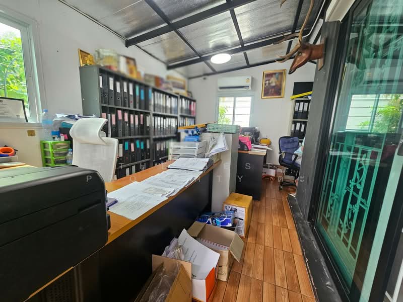 The Connect Kanjanapisek-kantana, Nonthaburi, Bang Khu Lat Road - Wat Phra Ngoen, Bang Yai, Nonthaburi, 3 Bedrooms, 150 sqm, Semi-Detached House (Twin House) For Sale, by The Best Property ต๊ะ, 500432937 - DDproperty.com