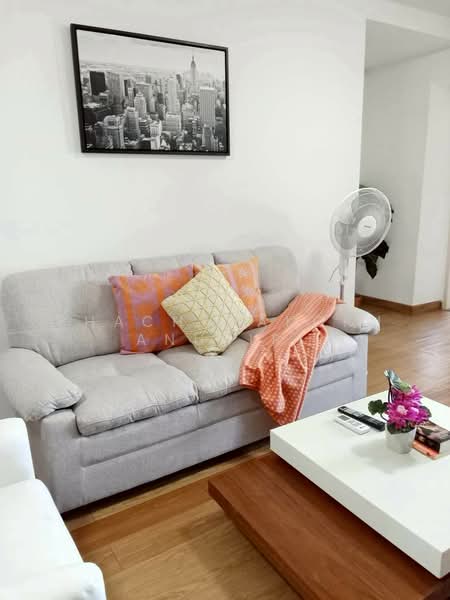 Supalai Park Ekkamai-Thonglor, Bangkok, Petchaburi Road, Bang Kapi, Huai Khwang, Bangkok, 2 Bedrooms, 75 sqm, Condo For Sale, by Phacharakorn Anusiri, 500432987 - DDproperty.com