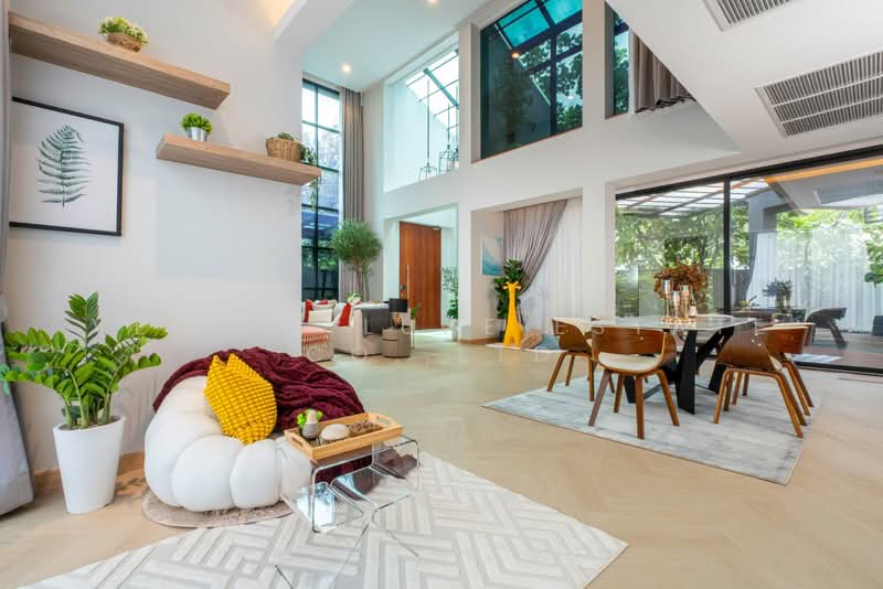 Pattanaves 1, Bangkok, Khlong Tan Nua, Watthana, Bangkok, 4 Bedrooms, 736 sqm, Single Detached House For Sale, by Vertex Luxe Estate Co.,LTD, 500432990 - DDproperty.com