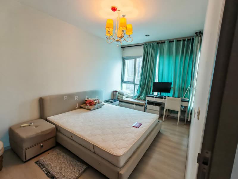 Life Ratchadapisek, Bangkok, 279 Ratchadapisaek Road, Huai Khwang, Bangkok, 2 Bedrooms, 65 sqm, Condo For Sale, by Preeyapohn Jatuchai, 500433009 - DDproperty.com