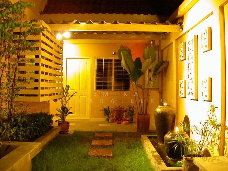 7-BR House, Bangkok, Din Daeng, Bangkok, 7 Bedrooms, 200 sqm, Single Detached House For Sale, by Pemika Aukkaraleekul, 500433023 - DDproperty.com