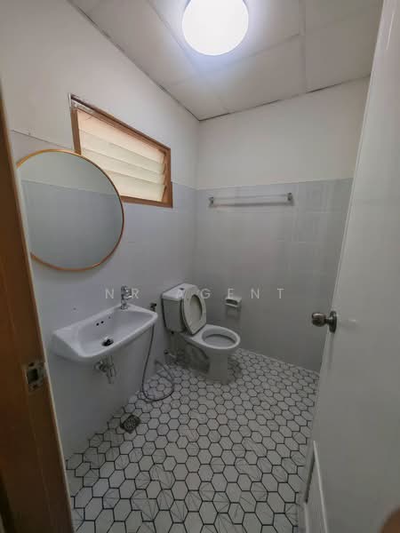 Baan Pisan Thepharak, Samut Prakan, Bangphli Yai, Bang Plee, Samut Prakan, 2 Bedrooms, 95 sqm, Townhouse For Sale, by NR AGENT, 500433026 - DDproperty.com