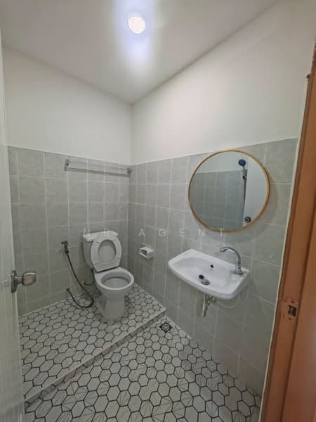 Baan Pisan Thepharak, Samut Prakan, Bangphli Yai, Bang Plee, Samut Prakan, 2 Bedrooms, 95 sqm, Townhouse For Sale, by NR AGENT, 500433026 - DDproperty.com