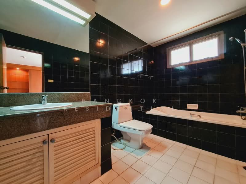 Wewon Mansion, Bangkok, Soi Phonsri, Khlong Tan Nua, Watthana, Bangkok, 4 Bedrooms, 500 sqm, Apartment For Rent, by Bangkok Residential, 500433036 - DDproperty.com