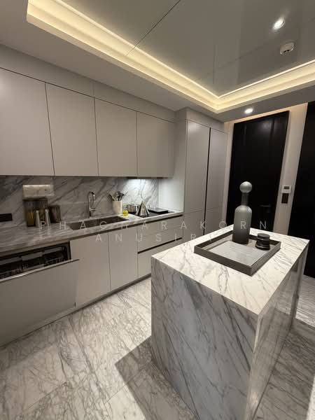 The Residences 38, Bangkok, Soi Sukhumvit 38, Phra Kanong, Khlong Toei, Bangkok, 2 Bedrooms, 96 sqm, Condo For Sale, by Phacharakorn Anusiri, 500433041 - DDproperty.com