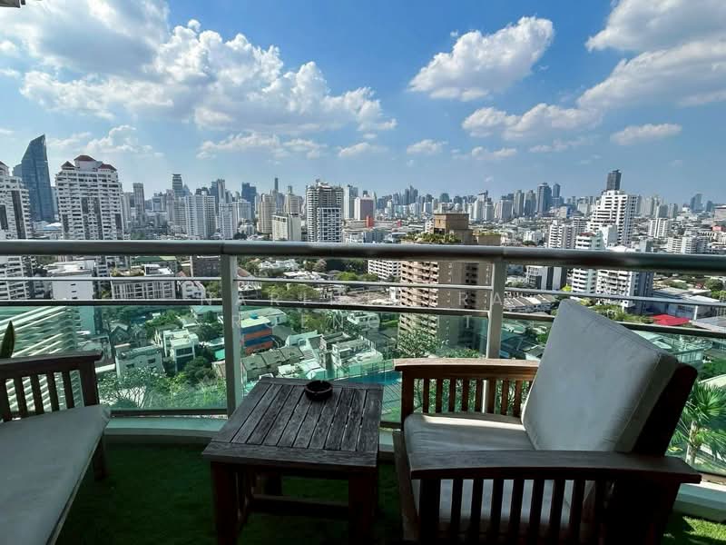 Eight Thonglor Residence, Bangkok, Eight Thonglor Building 88/36, Khlong Tan Nua, Watthana, Bangkok, 3 Bedrooms, 140 sqm, Condo For Rent, by Narinthira Roengrit, 500433045 - DDproperty.com