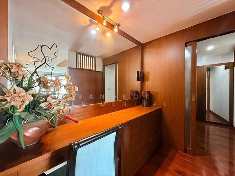 Neo Aree, Bangkok, 59 Soi Sukhumvit 26, Khong Tan, Khlong Toei, Bangkok, 5 Bedrooms, 500 sqm, Apartment For Rent, by Bangkok Residential, 500433070 - DDproperty.com