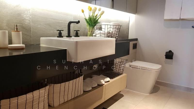 The Lofts Asoke, Bangkok, Sukhumvit 21 Road, Khlongtoei Nua, Watthana, Bangkok, 1 Bedroom, 35 sqm, Condo For Sale, by Suthasinee Chenchopching, 500433118 - DDproperty.com