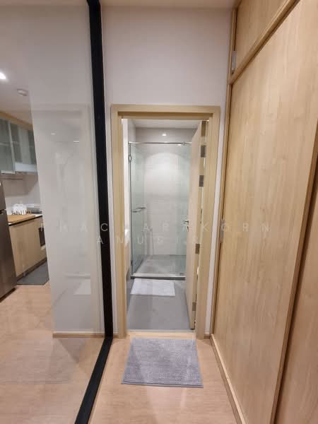 Maru Ekkamai 2, Bangkok, 70-5 Sukhumvit 63 Road, Phra Kanong Nua, Watthana, Bangkok, 1 Bedroom, 30 sqm, Condo For Rent, by Phacharakorn Anusiri, 500433120 - DDproperty.com