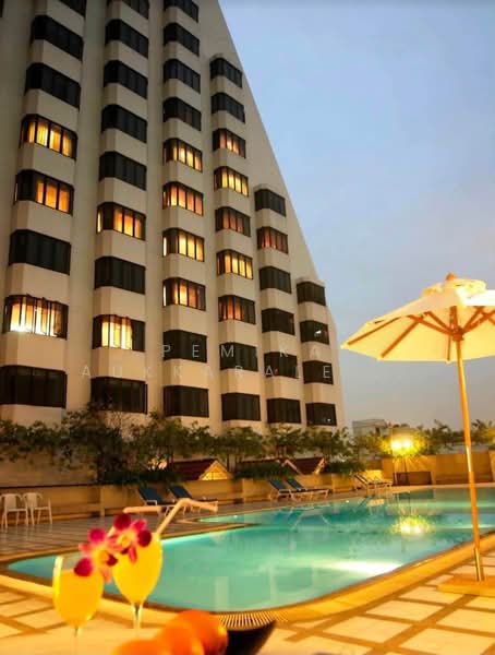 Omni Tower Sukhumvit Nana, Bangkok, 69 Sukhumvit 4 Alley, Khlong Toei, Bangkok, 2 Bedrooms, 77 sqm, Condo For Sale, by Pemika Aukkaraleekul, 500433148 - DDproperty.com