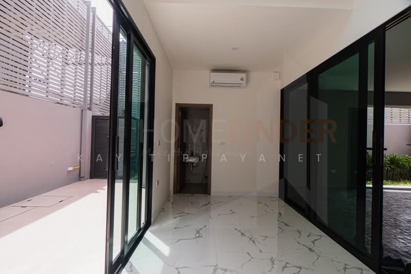 The Park Lane 15 Sukhumvit – Bareing, Samut Prakan, Samrong Nua, Muang Samut Prakarn, Samut Prakan, 3 Bedrooms, 275 sqm, Townhouse For Sale, by Kay Tippayanet, 500433150 - DDproperty.com