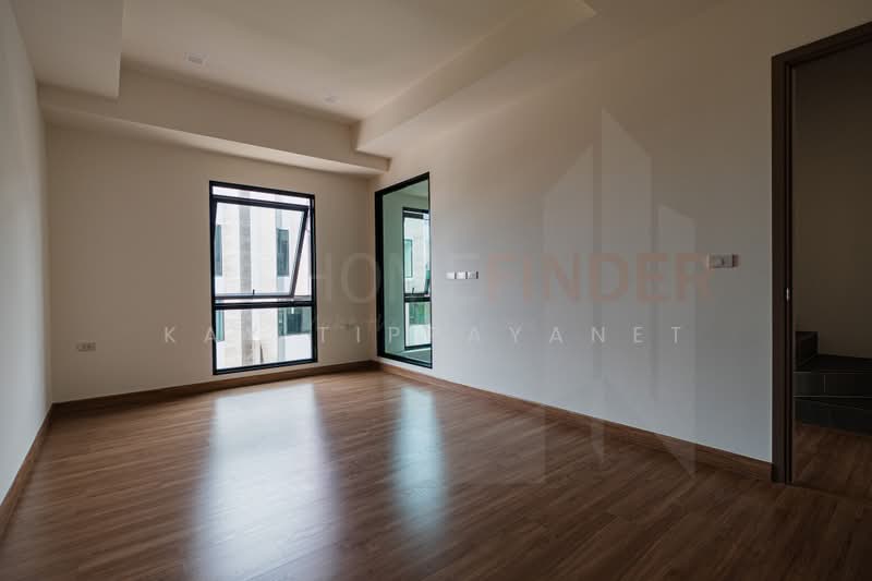 The Park Lane 15 Sukhumvit – Bareing, Samut Prakan, Samrong Nua, Muang Samut Prakarn, Samut Prakan, 3 Bedrooms, 275 sqm, Townhouse For Sale, by Kay Tippayanet, 500433150 - DDproperty.com