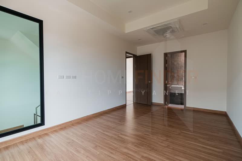 The Park Lane 15 Sukhumvit – Bareing, Samut Prakan, Samrong Nua, Muang Samut Prakarn, Samut Prakan, 3 Bedrooms, 275 sqm, Townhouse For Sale, by Kay Tippayanet, 500433150 - DDproperty.com