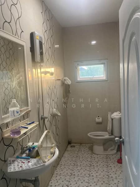 3-BR House, Bangkok, Khlong Chan, Bang Kapi, Bangkok, 3 Bedrooms, 150 sqm, Single Detached House For Sale, by Narinthira Roengrit, 500433174 - DDproperty.com