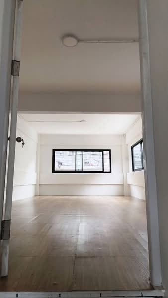 49/17 sukhumvit, Bangkok, สุขุมวิท, Khlong Tan Nua, Watthana, Bangkok, , 157 sqm, Shophouse For Rent, by Parichat Junbubpha, 500433188 - DDproperty.com