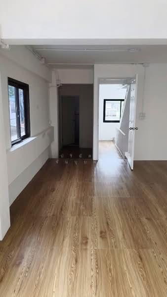 49/17 sukhumvit, Bangkok, สุขุมวิท, Khlong Tan Nua, Watthana, Bangkok, , 157 sqm, Shophouse For Rent, by Parichat Junbubpha, 500433188 - DDproperty.com