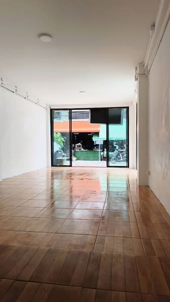 49/17 sukhumvit, Bangkok, สุขุมวิท, Khlong Tan Nua, Watthana, Bangkok, , 157 sqm, Shophouse For Rent, by Parichat Junbubpha, 500433188 - DDproperty.com