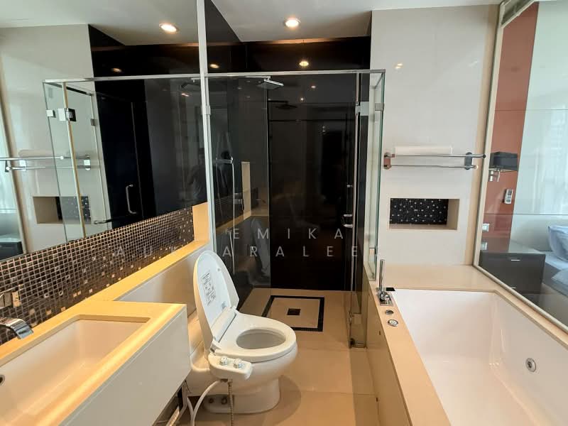 The Address Sukhumvit 28, Bangkok, 1 Soi Sukhumvit 28, Khong Tan, Khlong Toei, Bangkok, 2 Bedrooms, 70 sqm, Condo For Sale, by Pemika Aukkaraleekul, 500433197 - DDproperty.com