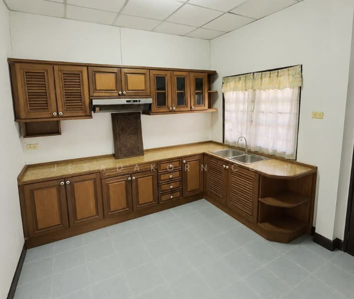 K.C. Garden Home, Bangkok, Nimit Mai Road, Sam Wa Tawan Ok, Khlong Sam Wa, Bangkok, 3 Bedrooms, 316 sqm, Single Detached House For Sale, by Jesadakorn Cohn, 500433202 - DDproperty.com